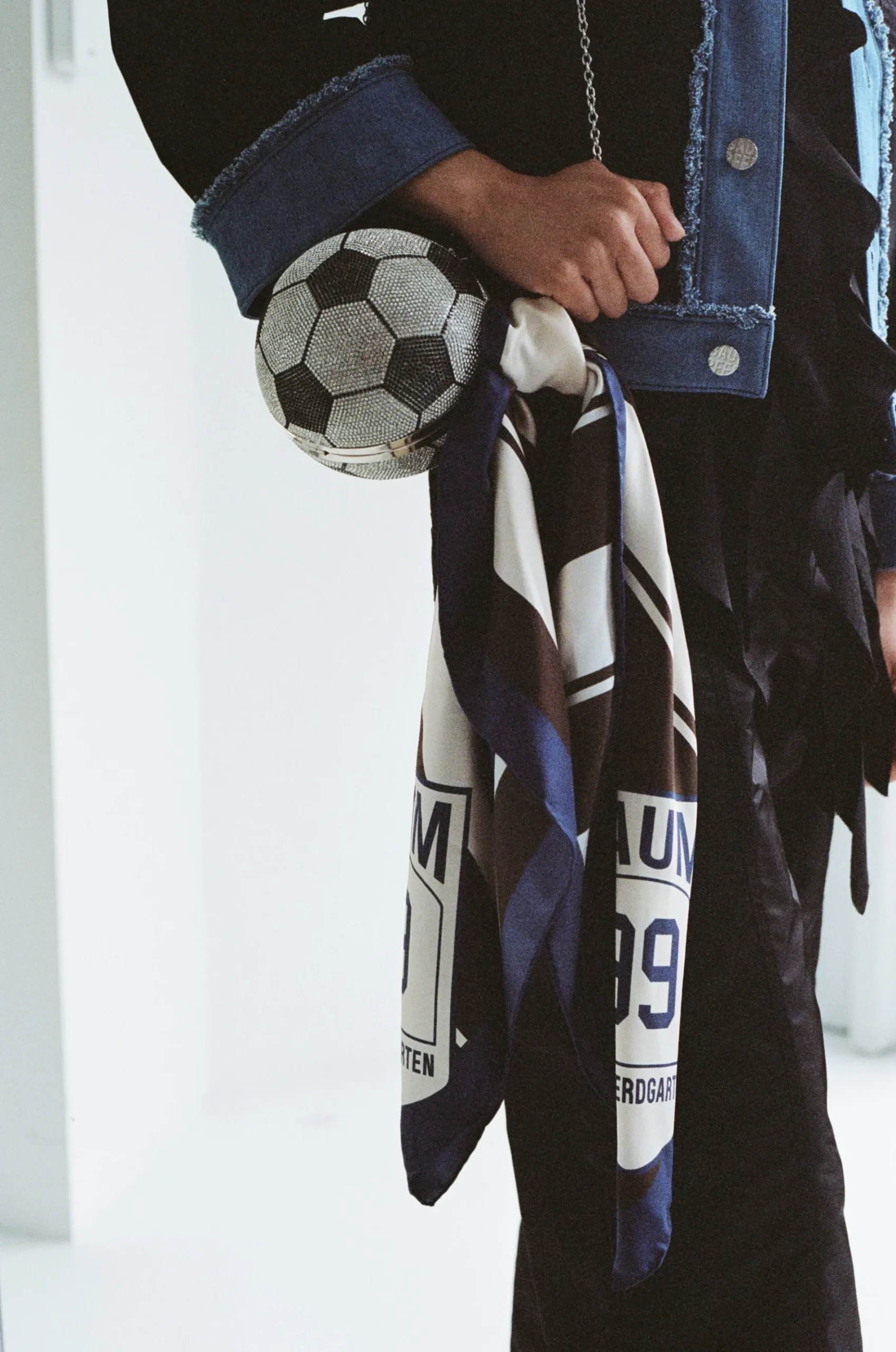 Baum und Pferdgarten Kenza bag from | Jet Crystal Football Sale