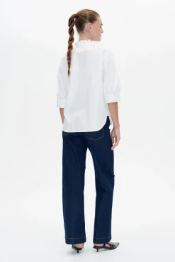 Baum und Pferdgarten Merelle top from | Bright White Hot
