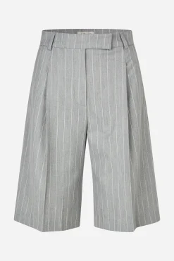 Baum und Pferdgarten Nico shorts from | Grey Wallstreet Pinstripe New