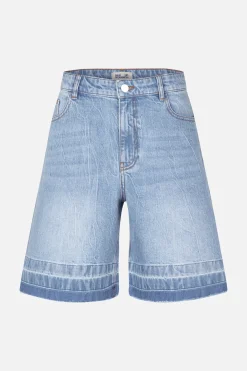 Baum und Pferdgarten Nolie Shorts from | Light Denim Hot